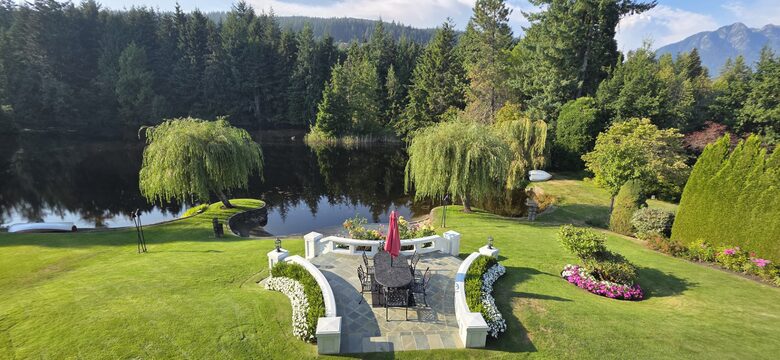 Groveland Estate - West Vancouver, Canada