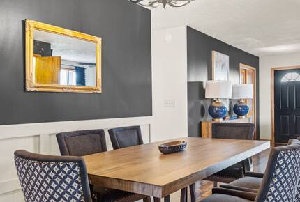 Hilltop Ozark Retreat with Panoramic Sunset Views - Theodosia, Missouri