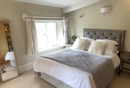 Swan Lake Penthouse Escape - Rickmansworth, United Kingdom