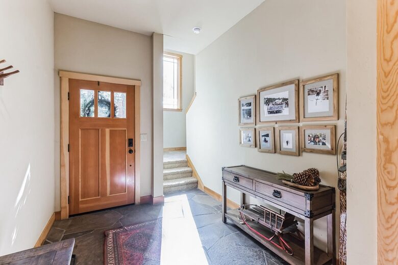 River Run Family Retreat Near Palisades Tahoe - Alpine Meadows, California