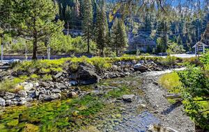 River Run Family Retreat Near Palisades Tahoe - Alpine Meadows, California