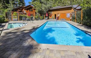 River Run Family Retreat Near Palisades Tahoe - Alpine Meadows, California