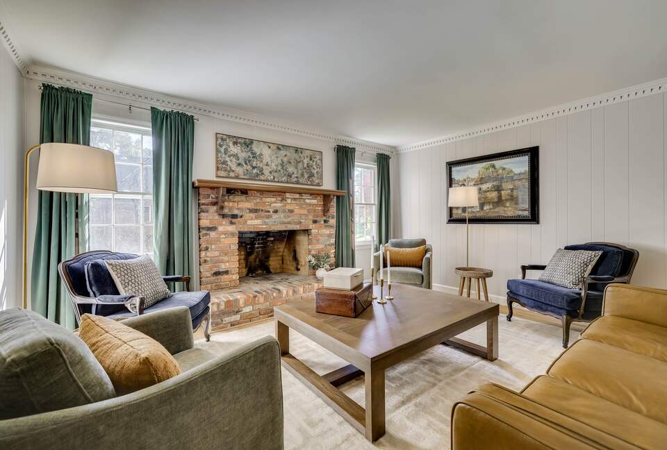 Large Family-Friendly Home in Prime Augusta Location - Augusta, Georgia