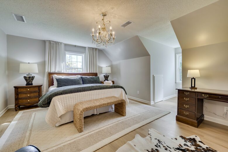 Large Family-Friendly Home in Prime Augusta Location - Augusta, Georgia