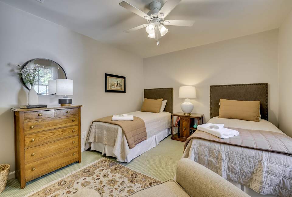 Large Family-Friendly Home in Prime Augusta Location - Augusta, Georgia