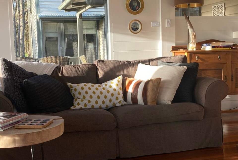 Riverfront Home Designed for Slow Days and Shared Rituals - Fosterton, Australia