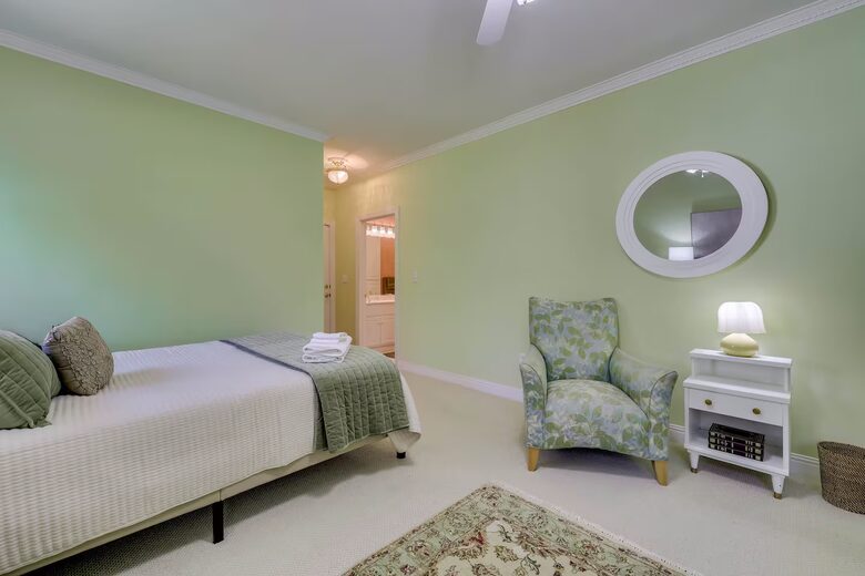 Large Family-Friendly Home in Prime Augusta Location - Augusta, Georgia