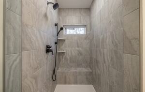 The Curated Treehouse | Private Hot Tub with Trail & Resort Access - Innsbrook, Missouri