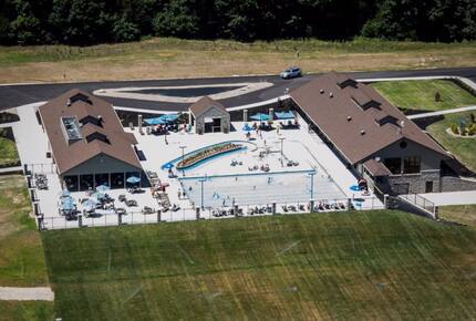 The Curated Treehouse | Private Hot Tub with Trail & Resort Access - Innsbrook, Missouri