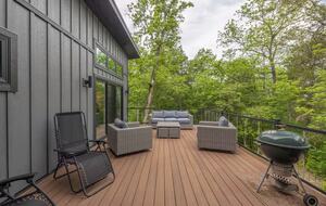 The Curated Treehouse | Private Hot Tub with Trail & Resort Access - Innsbrook, Missouri