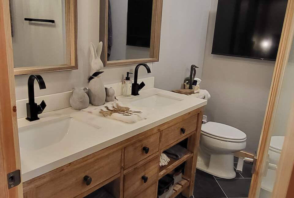 Riverfront Montana Escape Near Quinn’s Hot Springs - St. Regis, Montana