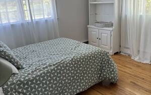 Secluded Westhampton Beach Haven Near the Water - Westhampton Beach, New York