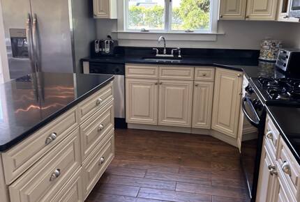 Secluded Westhampton Beach Haven Near the Water - Westhampton Beach, New York