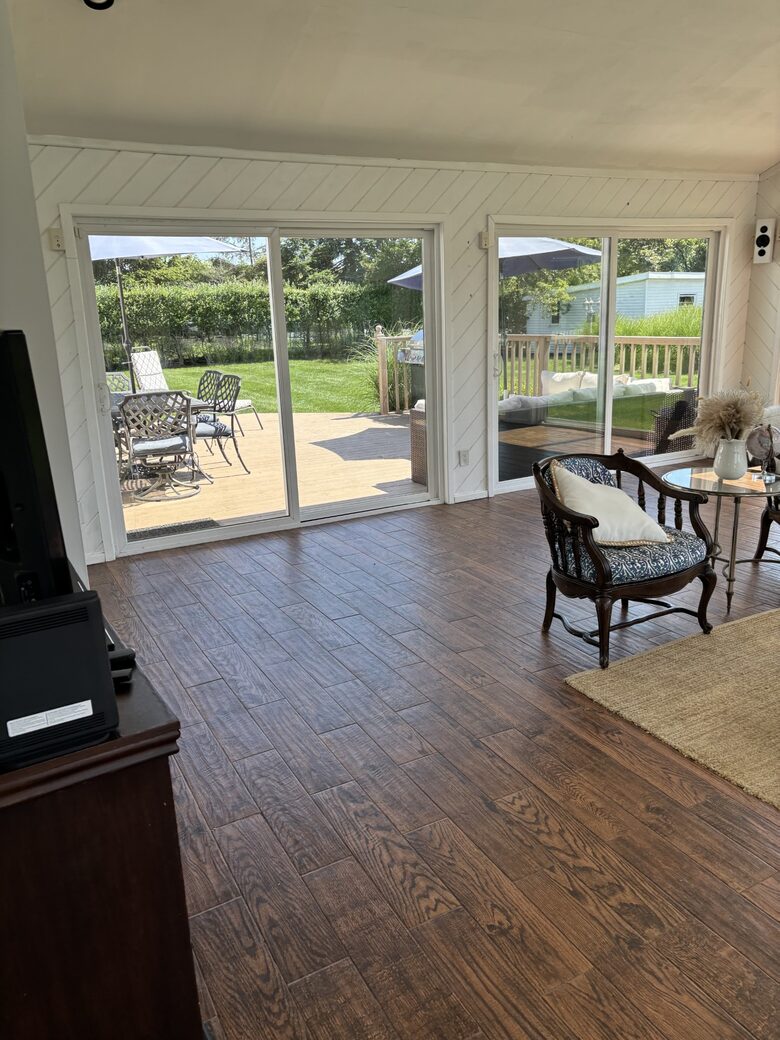 Secluded Westhampton Beach Haven Near the Water - Westhampton Beach, New York