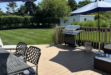 Secluded Westhampton Beach Haven Near the Water - Westhampton Beach, New York