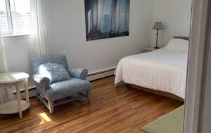 Secluded Westhampton Beach Haven Near the Water - Westhampton Beach, New York