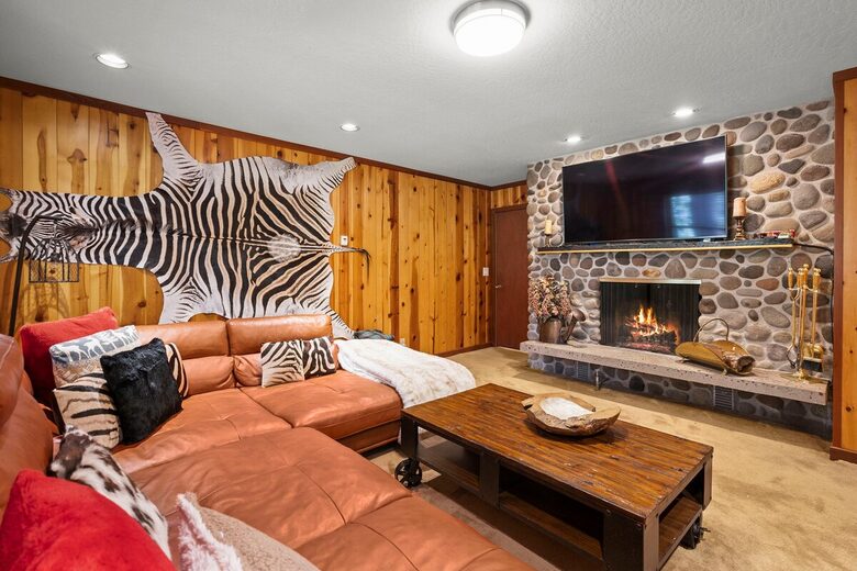 Private Incline Village Estate with Sauna & Hot Tub - Incline Village, Nevada