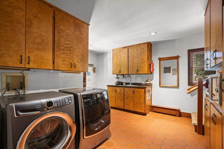 Private Incline Village Estate with Sauna & Hot Tub - Incline Village, Nevada