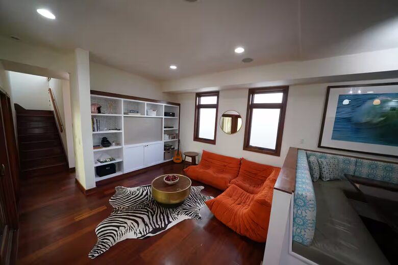 Steps-to-Beach Marina del Rey Home with Ocean-View Rooftop Living - Marina del Rey, California