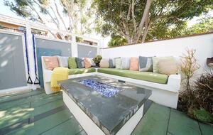 Steps-to-Beach Marina del Rey Home with Ocean-View Rooftop Living - Marina del Rey, California