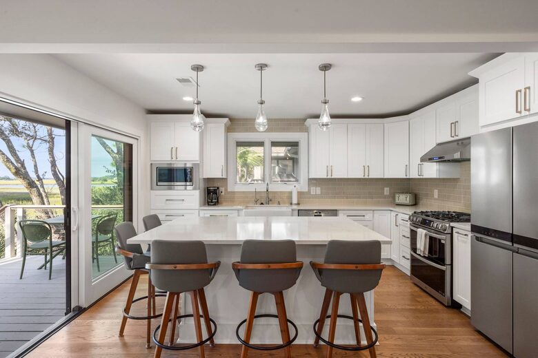 Kiawah Island Inlet Cove Marshview Cottage | 3 min. walk to beach - Johns Island, South Carolina