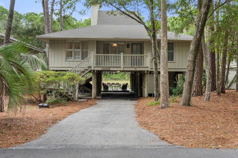 Kiawah Island Inlet Cove Marshview Cottage | 3 min. walk to beach - Johns Island, South Carolina
