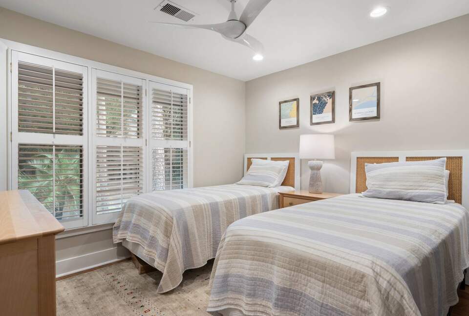 Kiawah Island Inlet Cove Marshview Cottage | 3 min. walk to beach - Johns Island, South Carolina