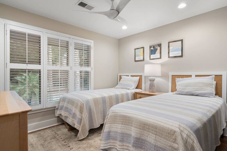 Kiawah Island Inlet Cove Marshview Cottage | 3 min. walk to beach - Johns Island, South Carolina