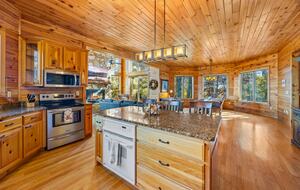 A Private Mountain Home Designed Around Views, Space, and Shared Time - Morganton, Georgia