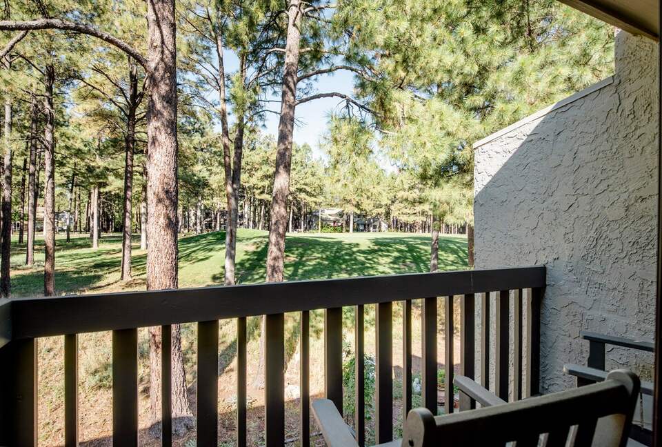 Quiet Flagstaff Fairway Escape - Flagstaff, Arizona