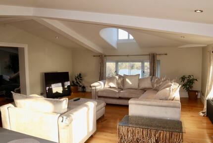Swan Lake Penthouse Escape - Rickmansworth, United Kingdom