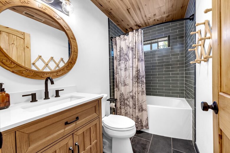 Modern Cabin-Style Condo near Diamond Peak - Incline Village, Nevada