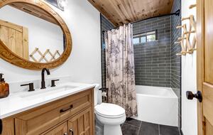 Modern Cabin-Style Condo near Diamond Peak - Incline Village, Nevada