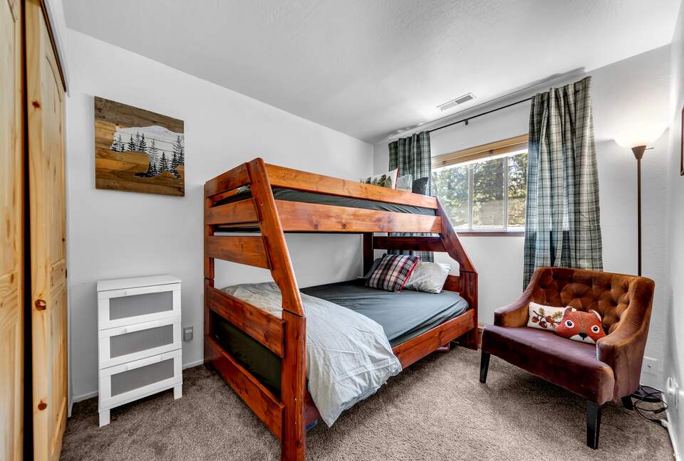 Modern Cabin-Style Condo near Diamond Peak - Incline Village, Nevada