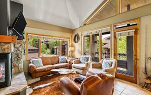 Spacious Trappeur’s Lodge Retreat Near Steamboat Base Area - Steamboat Springs, Colorado
