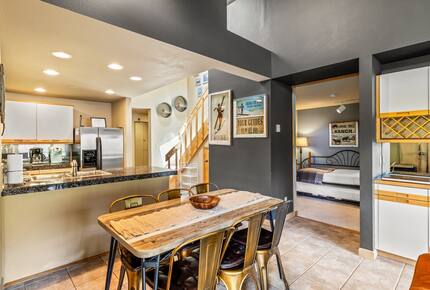 Spacious Trappeur’s Lodge Retreat Near Steamboat Base Area - Steamboat Springs, Colorado