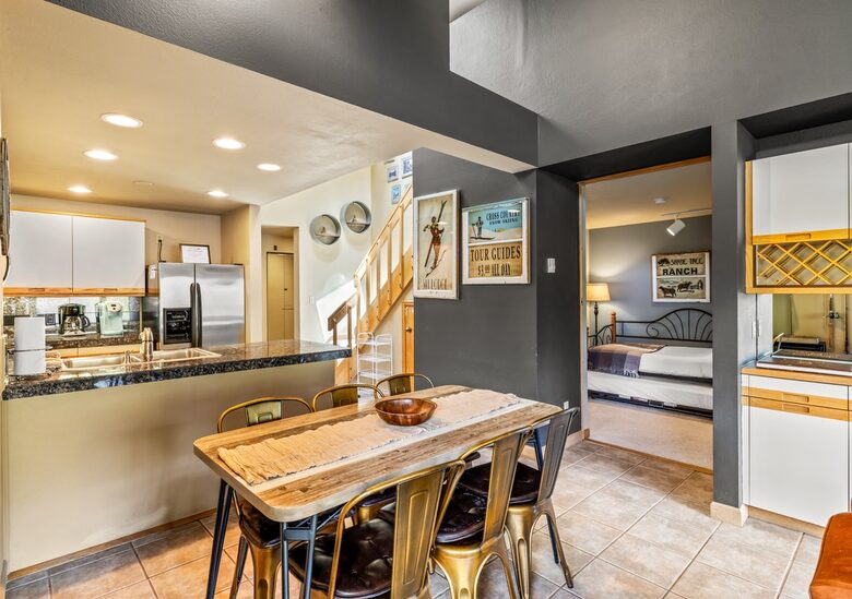 Spacious Trappeur’s Lodge Retreat Near Steamboat Base Area - Steamboat Springs, Colorado