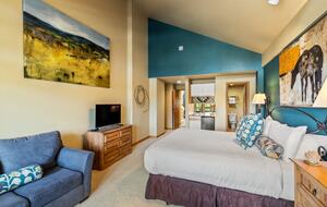 Spacious Trappeur’s Lodge Retreat Near Steamboat Base Area - Steamboat Springs, Colorado