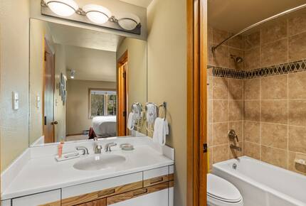 Spacious Trappeur’s Lodge Retreat Near Steamboat Base Area - Steamboat Springs, Colorado