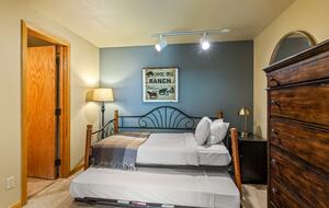 Spacious Trappeur’s Lodge Retreat Near Steamboat Base Area - Steamboat Springs, Colorado