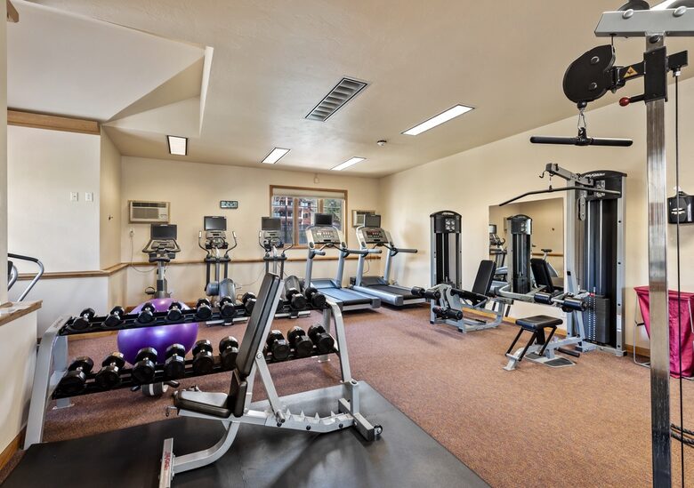 Spacious Trappeur’s Lodge Retreat Near Steamboat Base Area - Steamboat Springs, Colorado