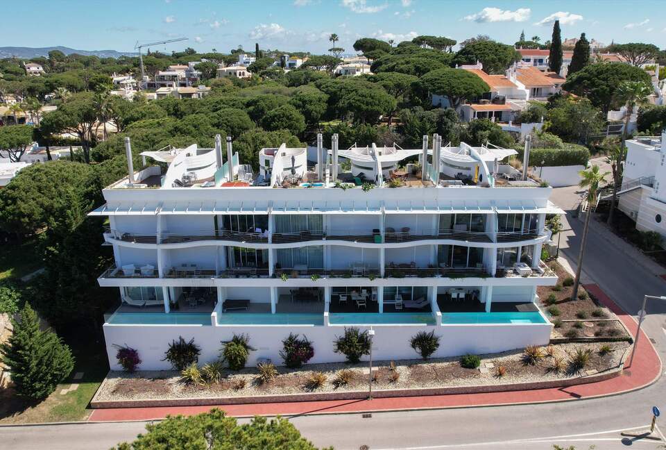 Refined Algarve Coastal Apartment - Almancil, Portugal