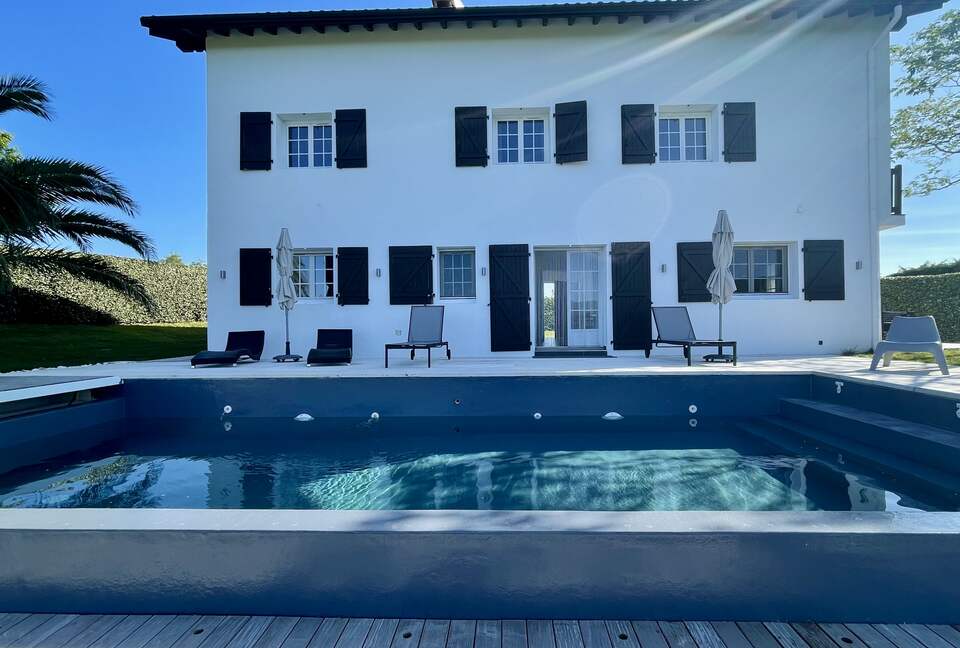 South side of the Villa with mountains and pool views