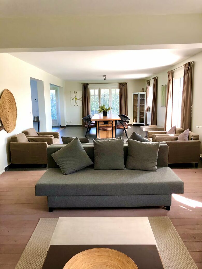 Basque Coast Panorama with Infinity Pool - Urrugne, France