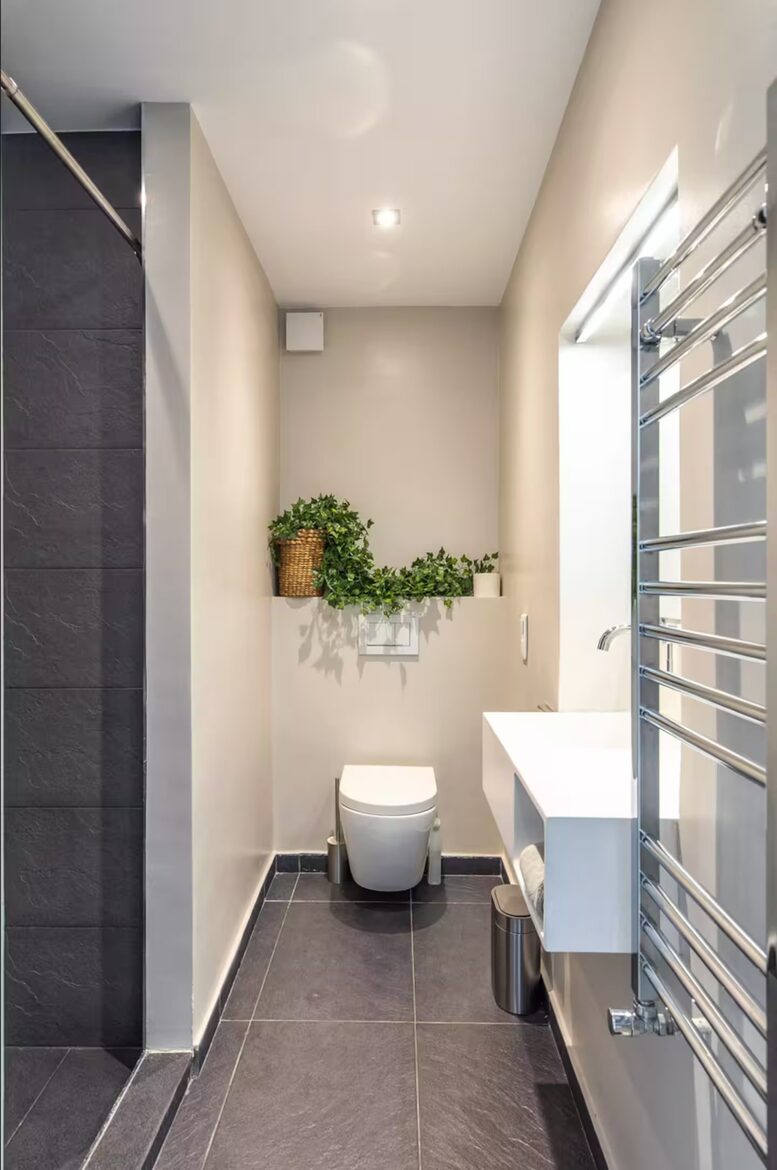 Basque Coast Panorama with Infinity Pool - Urrugne, France