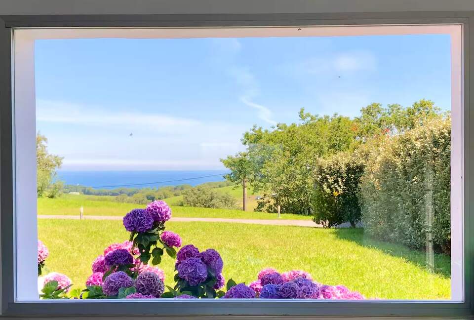 Basque Coast Panorama with Infinity Pool - Urrugne, France