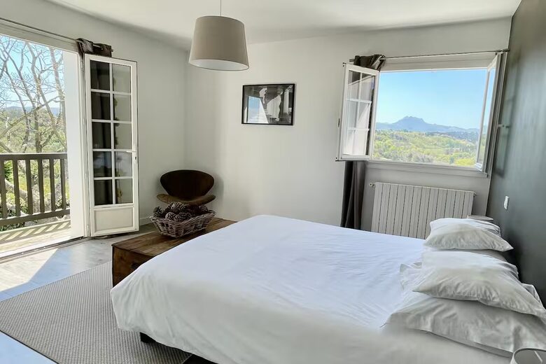 Basque Coast Panorama with Infinity Pool - Urrugne, France