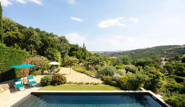 Sea-View Villa Above the Gulf of Saint-Tropez - Roquebrune Sur Argens, France