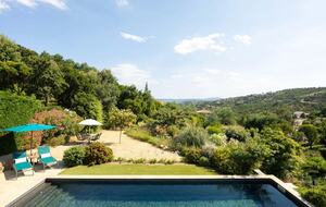 Sea-View Villa Above the Gulf of Saint-Tropez - Les Issambres, France