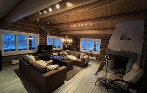 Kvitfjell, Authentic Scandinavian Log Cabin with Ski-Out Access - Fåvang, Norway
